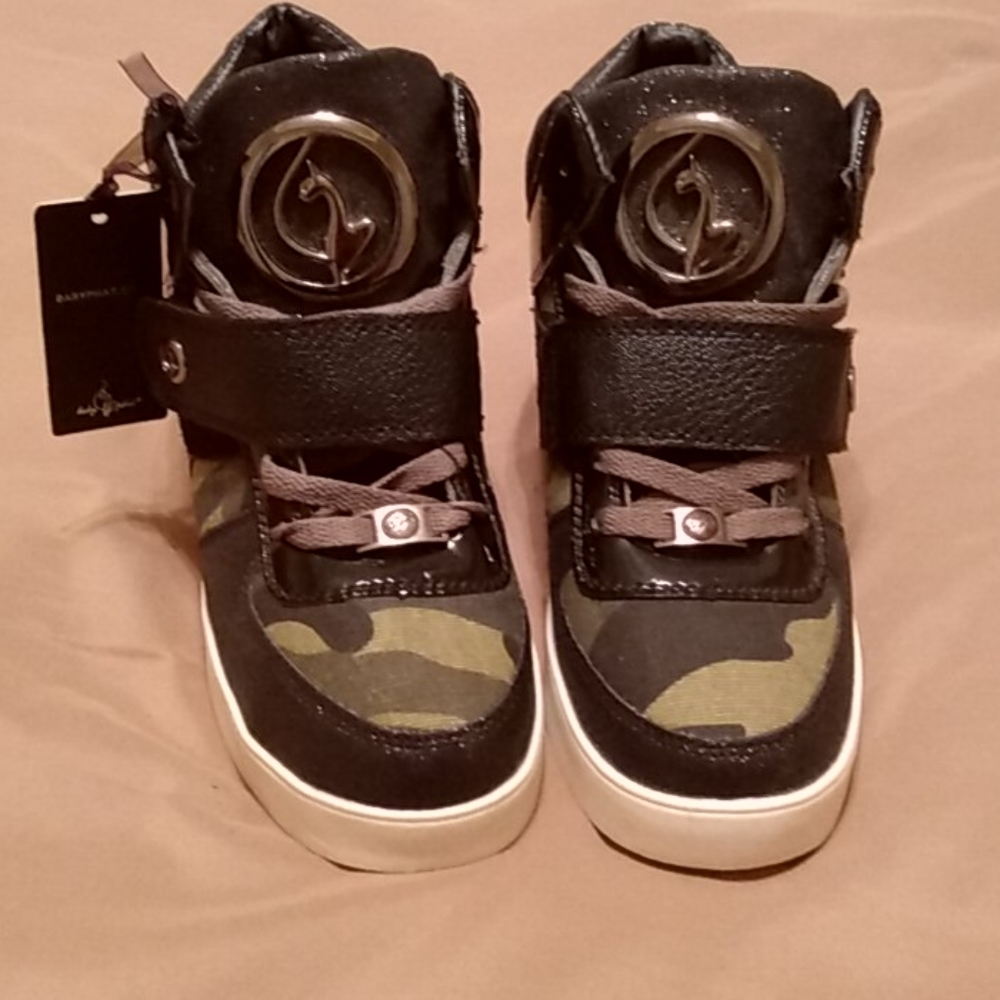 🆕🎉NWT🎉🆕 Baby Phat Hightop Camo Shoes
